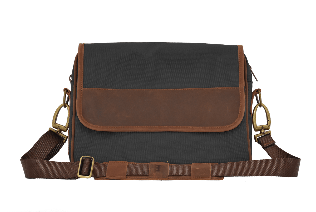 Jon Hart | Messenger Bag